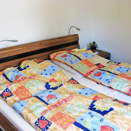 Dom wakacyjny Reihenendhausmowe *